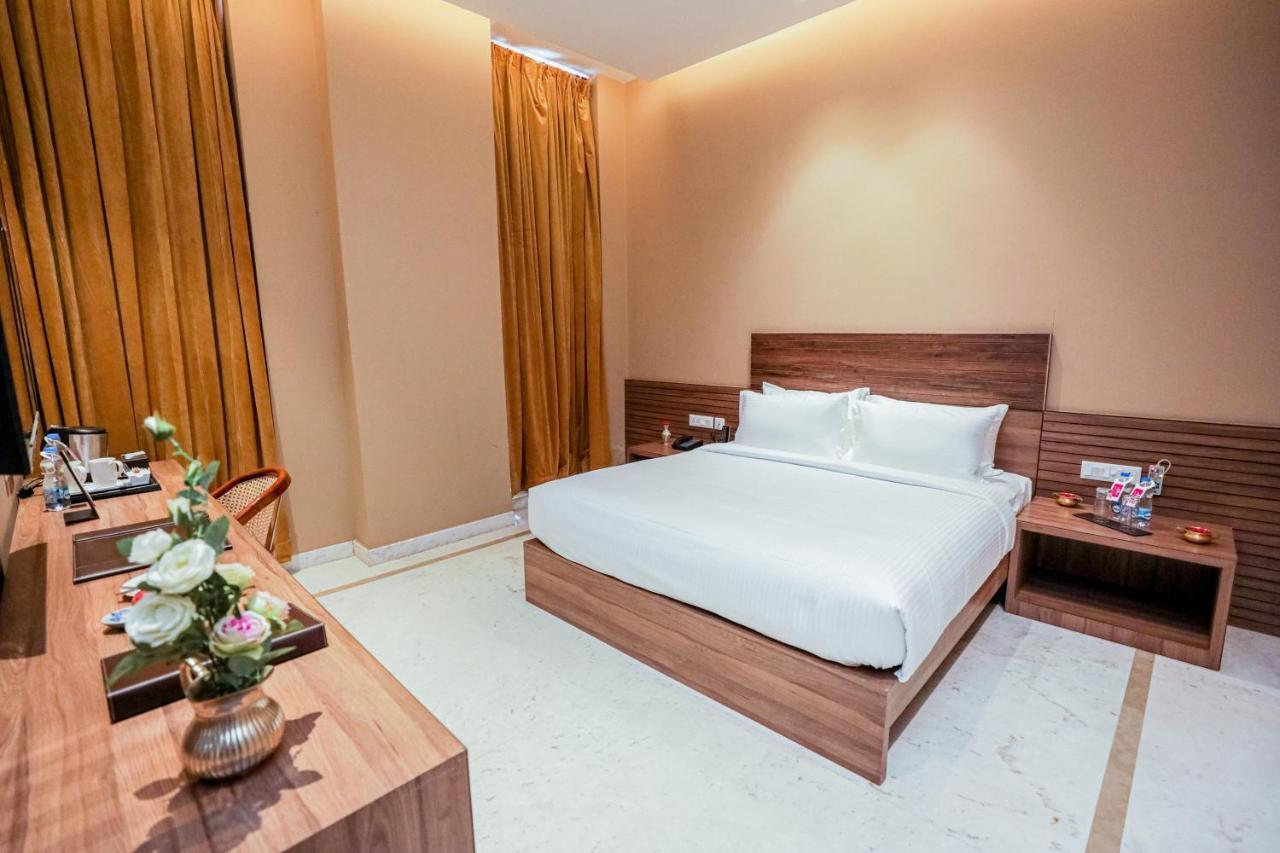 Gulab Kothi By Royal Orchid Hotels Limited Varanasi Exterior photo